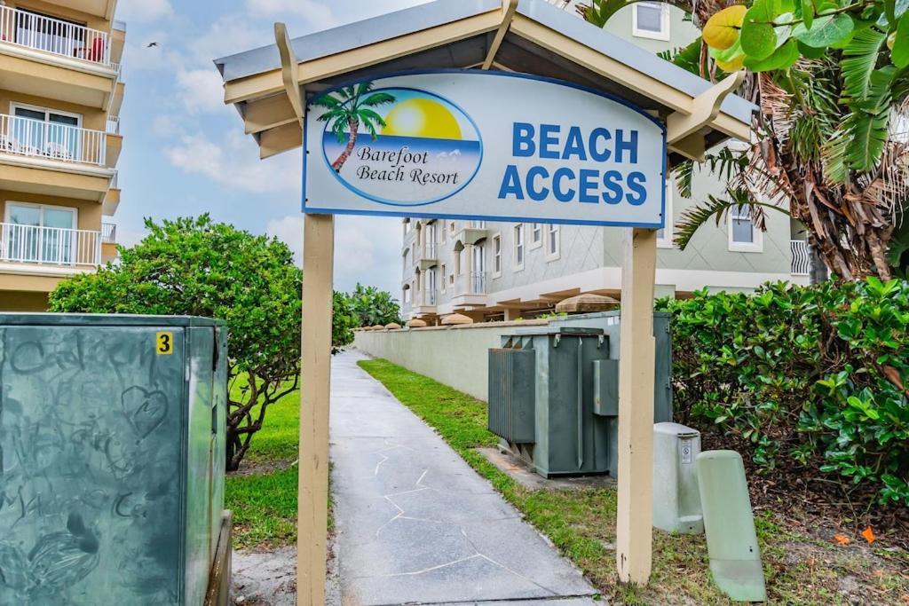 Gulf Coast Gem Private Condo - 2Bed, 1Bath, Sleeps 6, Across The Street From Beach & Gulf, Game Room, Pool Clearwater Beach Exteriör bild